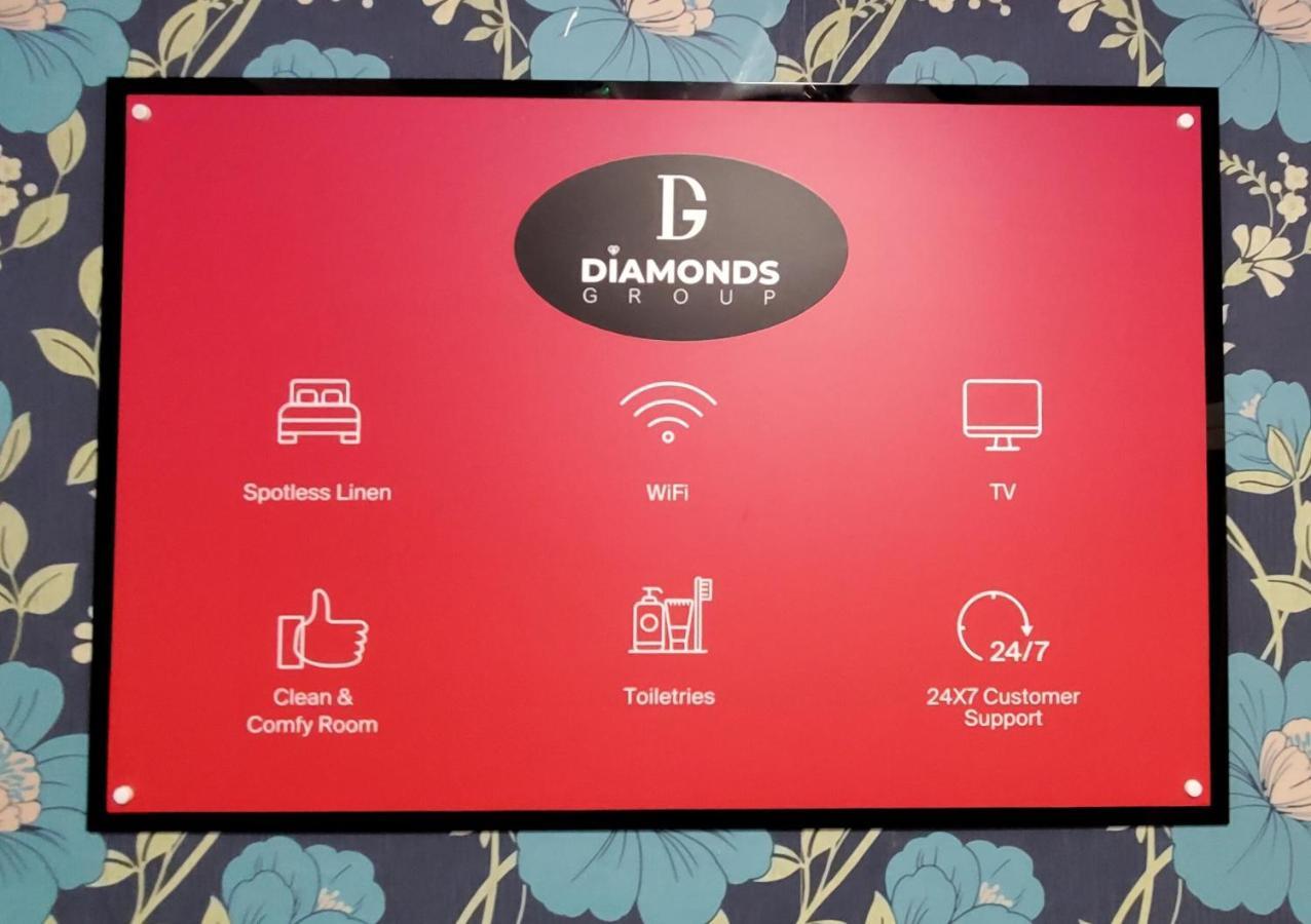 Diamonds Guest House ヨーク エクステリア 写真